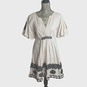 ANTHROPOLOGIE Orla Embroidered Mini Dress Beige Black Boho Cottagecore Women’s 8